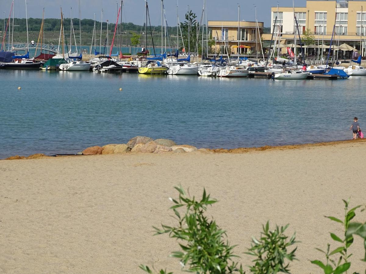 Feriendomizil Am Stoermthaler See, Lagovida, Leipziger Neuseenland, Grosspoesna, Privatstrand Luaran gambar
