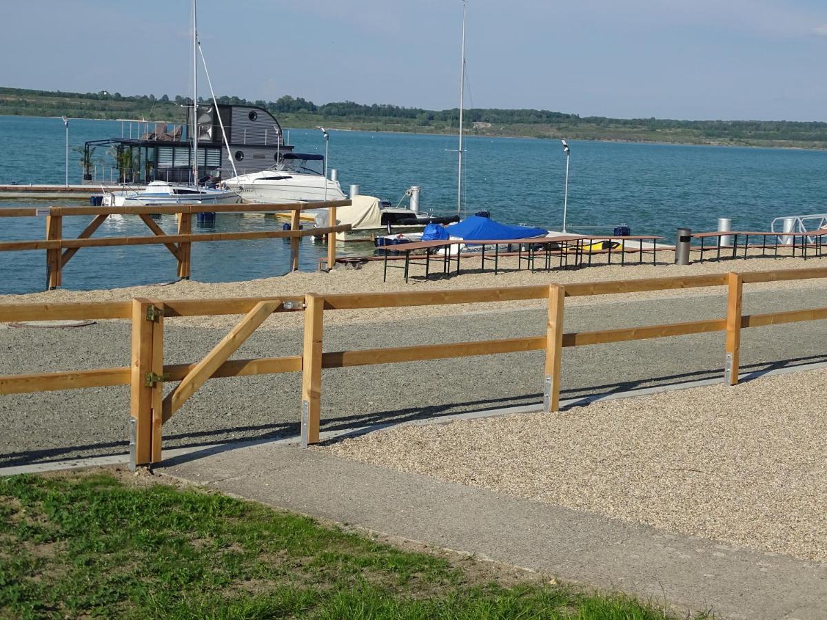 Feriendomizil Am Stoermthaler See, Lagovida, Leipziger Neuseenland, Grosspoesna, Privatstrand Luaran gambar